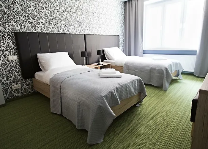 Szczesliwa 13 דירה *